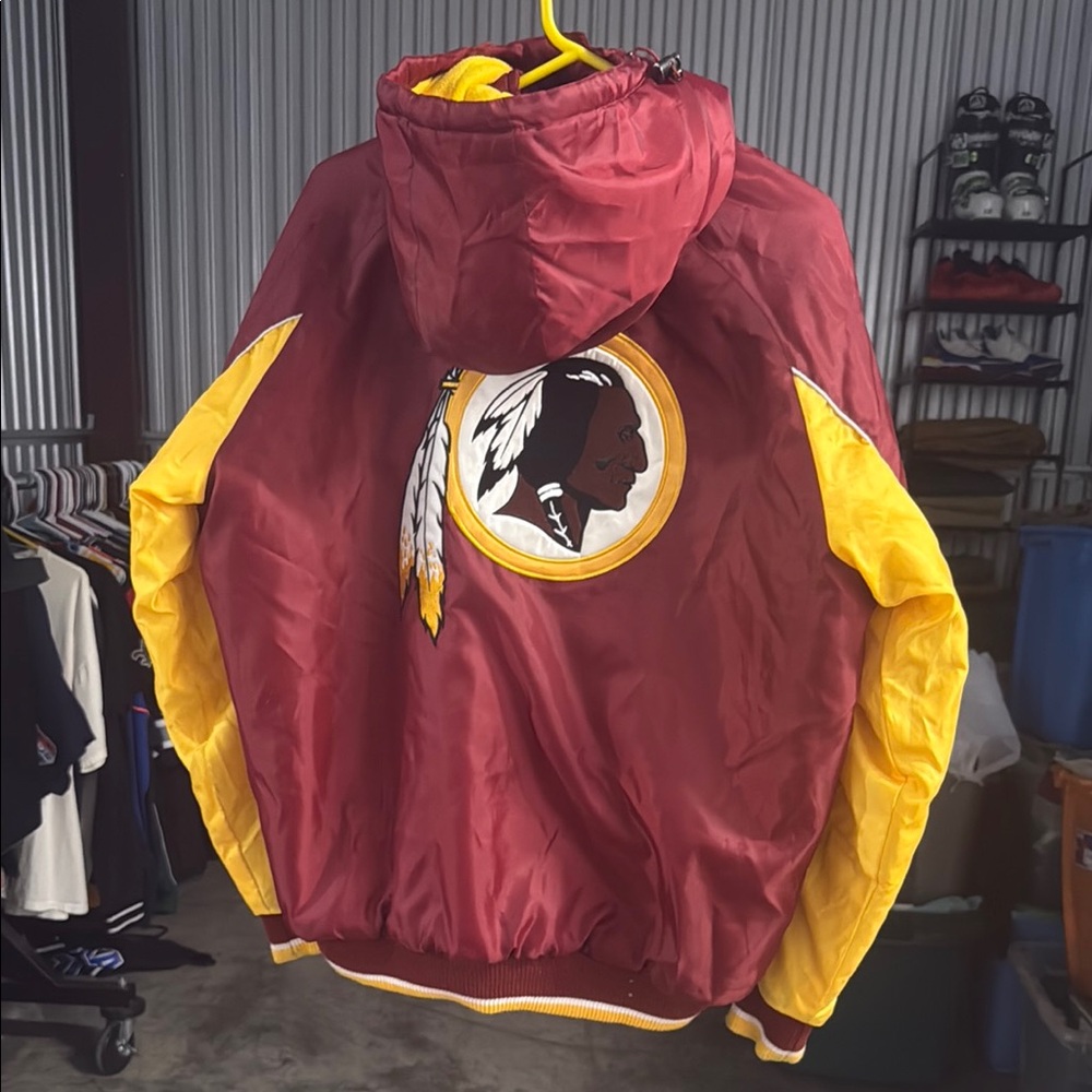 Washington Redskins NFL Jacket - Picture 2 of 2